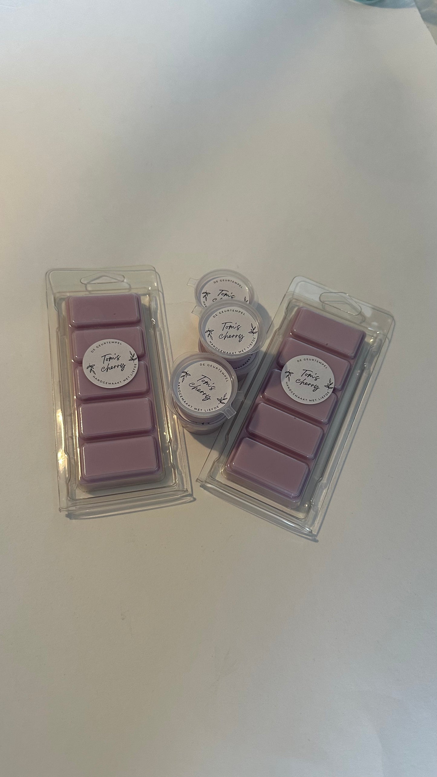 Waxmelts Tom’s Cherry